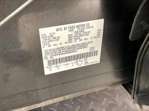 Used 2016 Ford Edge SE image 34