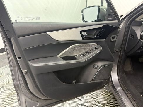 Used 2023 Acura MDX FWD w/ Technology Package image 11