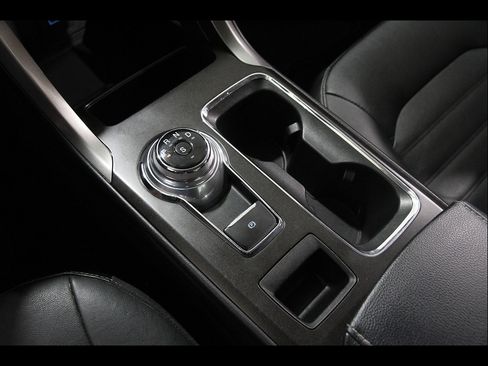Used 2018 Ford Fusion SE AWD/4WD image 15