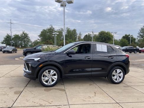 Used 2024 Buick Encore GX Preferred FWD image 6