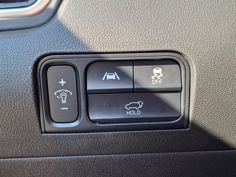 Used 2022 Kia Sorento SX image 13