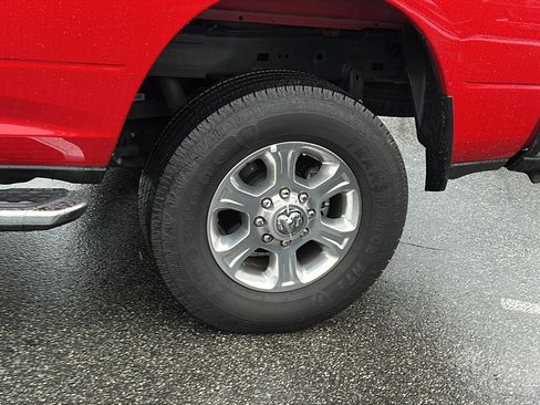 Used 2024 RAM 2500 Big Horn w/ Bed Utility Group image 12