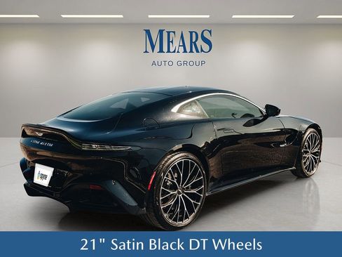 Used 2023 Aston Martin V8 Vantage Coupe image 6
