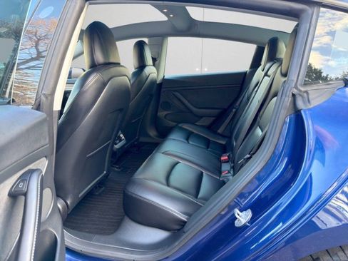 Used 2023 Tesla Model 3 Performance image 10