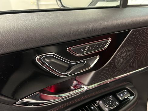 New 2026 Lincoln Corsair Reserve w/ Jet Appearance Package image 28