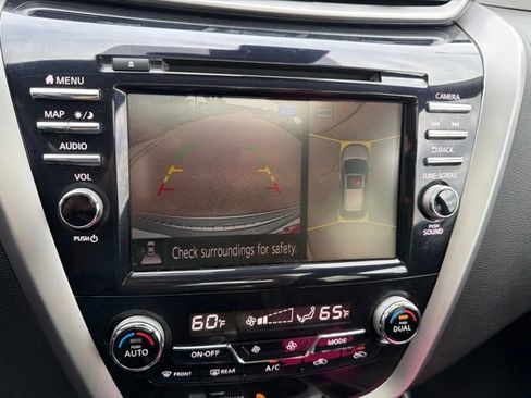 Used 2022 Nissan Murano SL w/ SL Moonroof Package AWD/4WD image 32