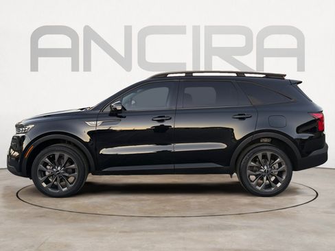 Used 2023 Kia Sorento SX Prestige image 8