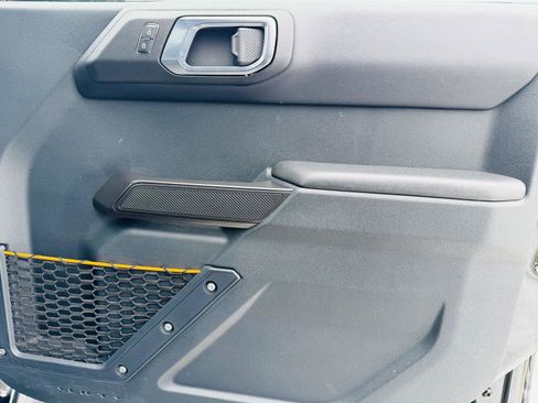 Used 2024 Ford Bronco Badlands image 33