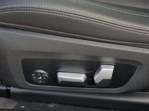 Certified 2023 BMW M440i Convertible w/ Premium Package image 31