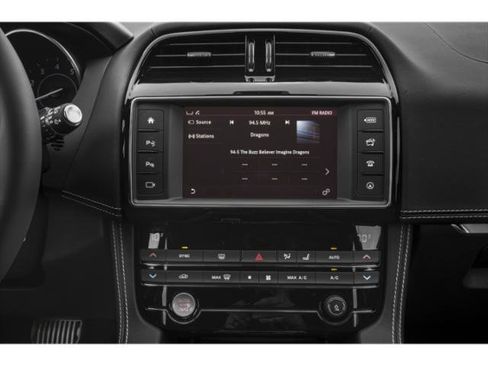 Used 2020 Jaguar F-PACE Premium AWD/4WD image 10