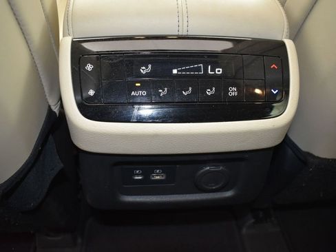 Certified 2022 INFINITI QX60 Luxe w/ Performance Audio Package image 18