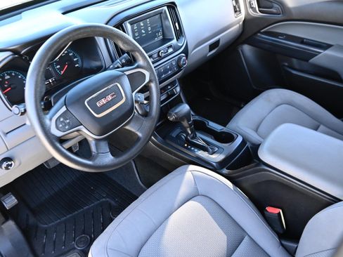 Used 2017 GMC Canyon 2WD Crew Cab w/ Convenience Package image 12