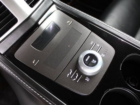 Used 2012 Aston Martin Rapide Luxe image 59