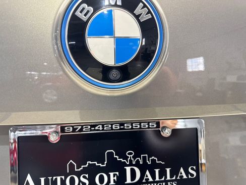 Used 2024 BMW iX xDrive50 w/ Premium Package AWD/4WD image 25