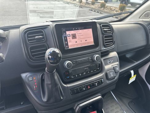 New 2025 RAM ProMaster 1500 w/ Convenience Group FWD image 28