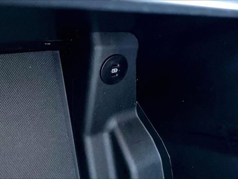 Used 2024 Ford F150 XLT w/ Mobile Office Package image 17