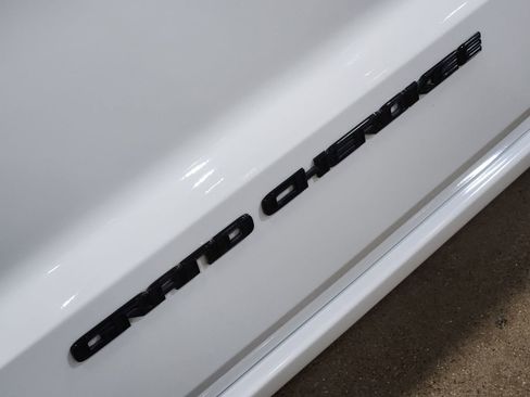 Used 2019 Jeep Grand Cherokee Altitude image 25