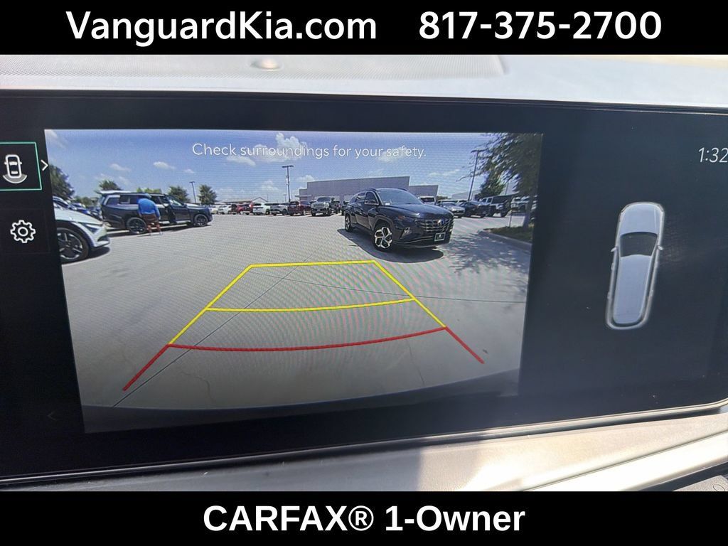 Certified 2025 Kia Sorento S FWD image 26