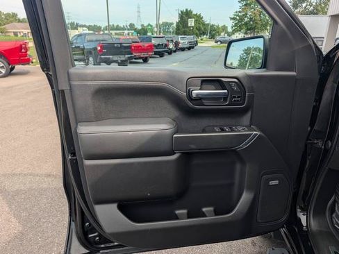 Used 2020 GMC Sierra 1500 AT4 w/ AT4 Premium Package AWD/4WD image 8