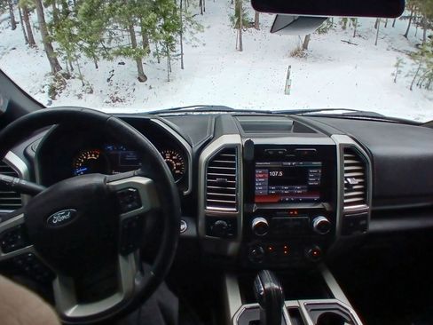 Used 2015 Ford F150 Lariat w/ Equipment Group 502A Luxury image 15