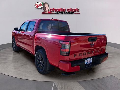 Used 2026 Nissan Frontier SV w/ Tow Package RWD image 4
