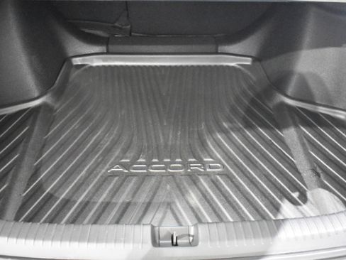 Certified 2025 Honda Accord SE image 31