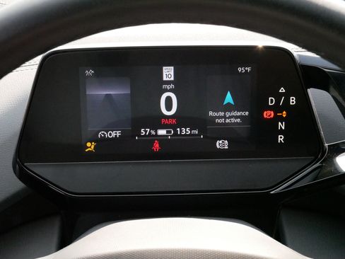 Certified 2023 Volkswagen ID.4 Pro S AWD/4WD image 21