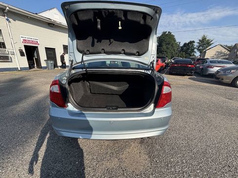 Used 2011 Ford Fusion Hybrid FWD image 34