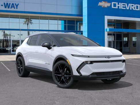 New 2026 Chevrolet Equinox EV LT FWD image 26