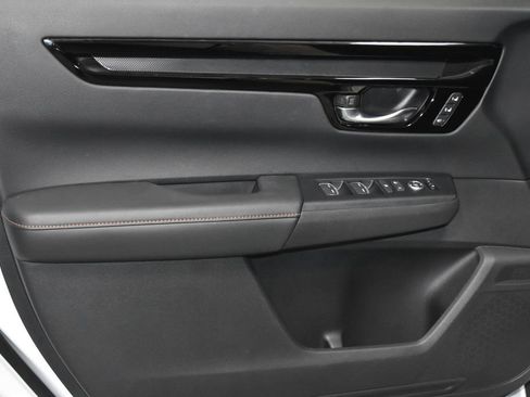 Certified 2024 Honda CR-V Sport Touring image 4