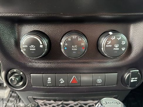 Used 2017 Jeep Wrangler Unlimited Sahara w/ Dual Top Group image 38