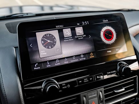 Used 2021 Nissan Armada SL w/ Captain's Chairs Package image 67