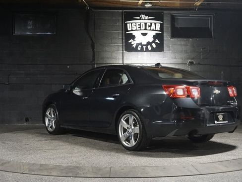 Used 2013 Chevrolet Malibu LTZ FWD image 3