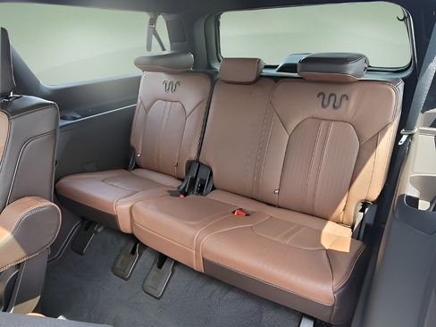 Certified 2024 Ford Expedition Max King Ranch AWD/4WD image 19