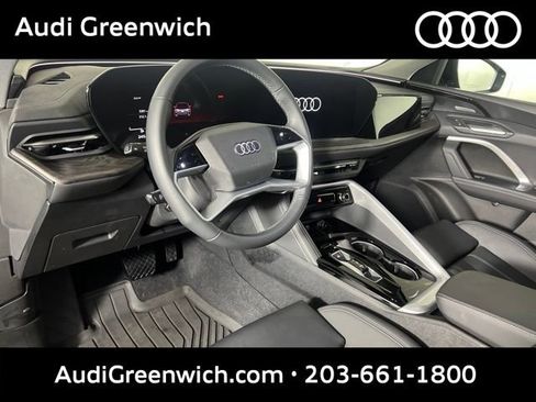 Used 2025 Audi Q5 Premium Plus w/ Premium Plus AWD/4WD image 22