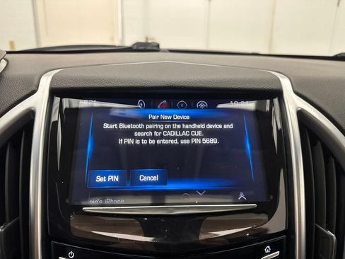 Used 2015 Cadillac SRX Luxury w/ Driver Awareness Package FWD image 30