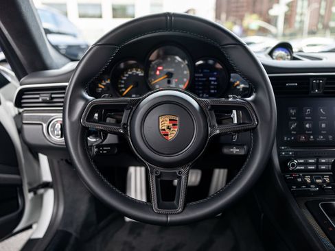 Certified 2019 Porsche 911 GT3 RS RWD image 6