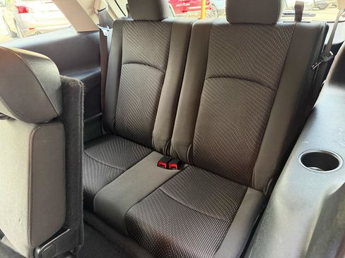 Used 2019 Dodge Journey SE w/ Premium Group FWD image 9