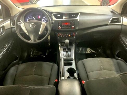 Used 2017 Nissan Sentra S image 9
