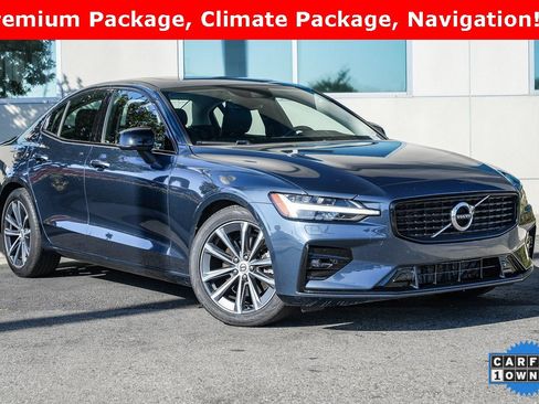 Used 2022 Volvo S60 B5 Momentum image 1