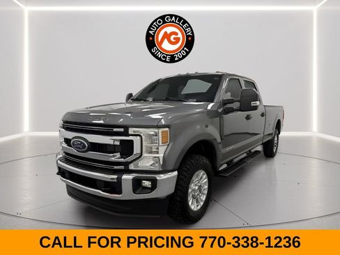 Used 2022 Ford F250 XLT w/ XLT Value Package AWD/4WD image 3