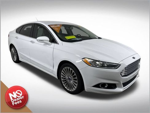 Used 2016 Ford Fusion Titanium FWD image 1