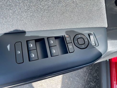 New 2025 Kia K4 EX image 38