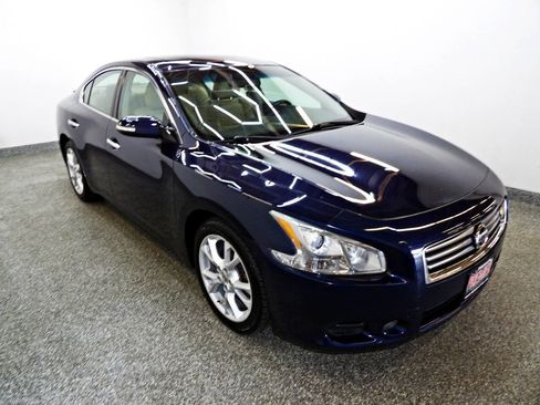 Used 2013 Nissan Maxima 3.5 SV FWD image 3