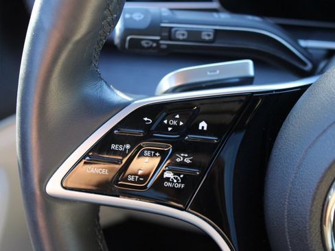 Certified 2024 Mercedes-Benz GLE 450 4MATIC image 17