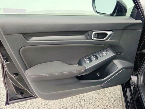 Used 2023 Honda Civic LX image 10