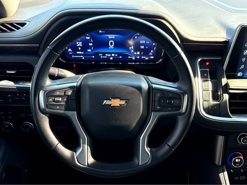 Used 2024 Chevrolet Tahoe LT image 15