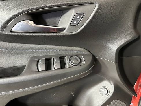 Used 2024 Buick Envista Sport Touring w/ Convenience I Package FWD image 26