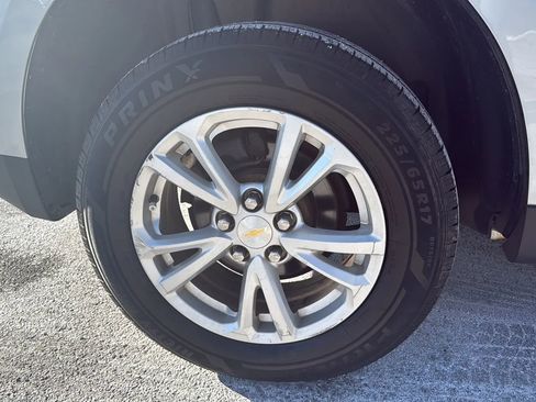 Used 2017 Chevrolet Equinox LS image 13