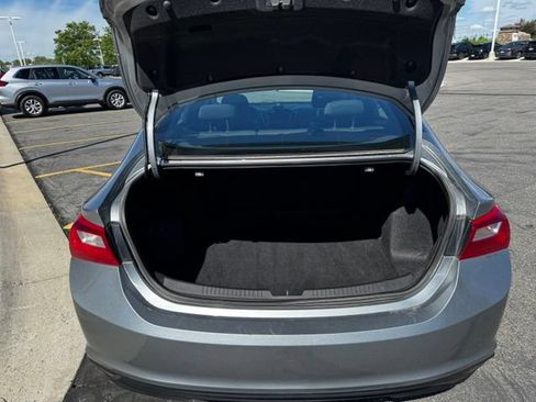 Used 2023 Chevrolet Malibu LS FWD image 10